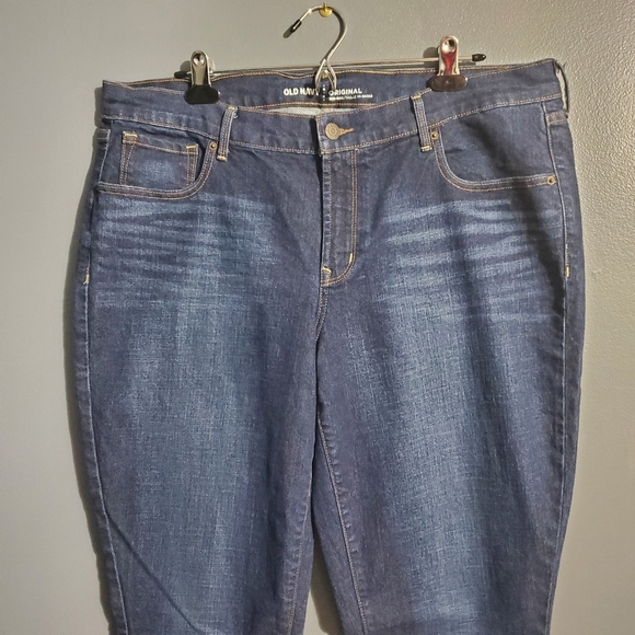 Old Navy Mid Rise Dark Wash Womens Jeans Size 16 Tall - Picture 2 of 7